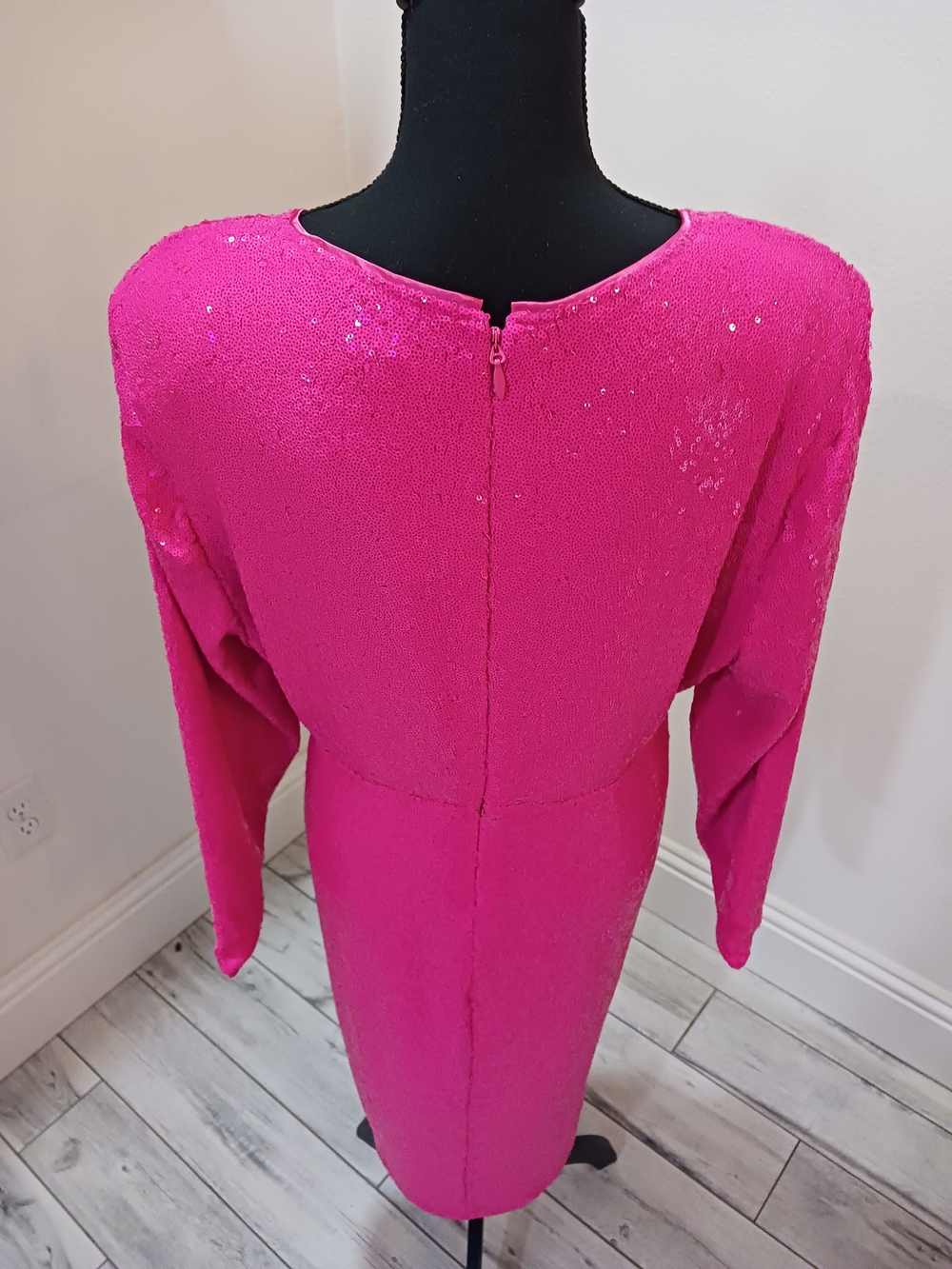 Plus-Size Hot Pink Sequin Midi Dress with Front Slit - Picture 7 of 10